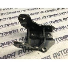  Кронштейн МКПП Hyundai i30 1.6CRDI 2007-2012 4317623310